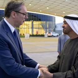 الرئيس الإماراتي ونظيره الصربي