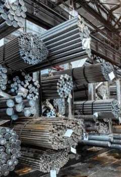 شركة حديد وصلب - تعبيرية