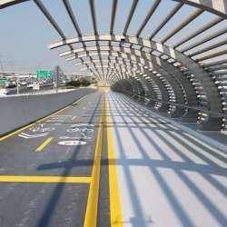 مسارات المشاة والدراجات