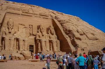 بلومبرج الشرق