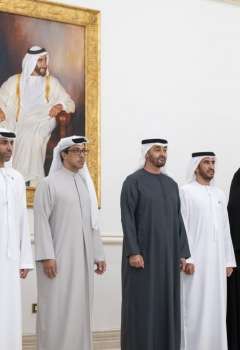 رئيس الدولة وقيادات برنامج نافس - صورة أرشيفية