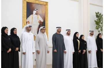 رئيس الدولة وقيادات برنامج نافس - صورة أرشيفية