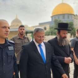 مصر تدين اقتحام الوزير الإسرائيلي المسجد الأقصى