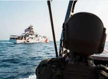 فرض أمريكا حصارا على سفنها بمضيق هرمز