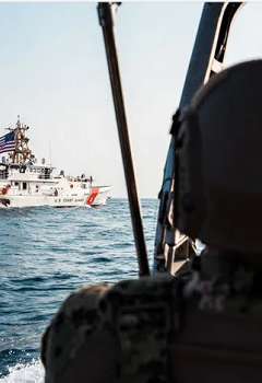 فرض أمريكا حصارا على سفنها بمضيق هرمز