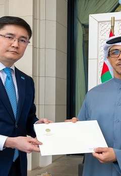 رئيس الدولة يتلقى رسالة خطية من الرئيس الكازاخستاني