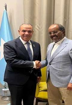 الرئيس الصومالي ووزير الخارجية المصري
