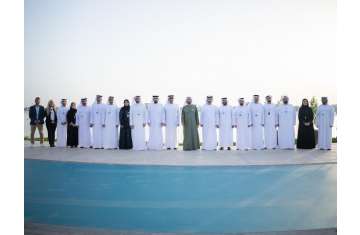 زيارة حاكم دبي لمشروع شاطىء الممزر