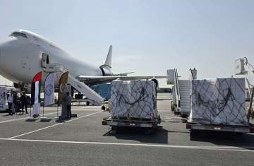 طائرة المساعدات