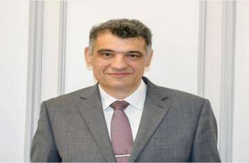 الدكتور محمد عبد المعطي عميد معهد الأورام بجامعة القاهرة