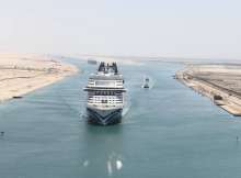 قناة السويس 