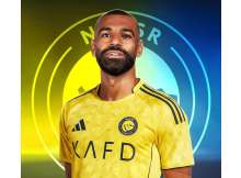 محمد صلاح بقميص النصر