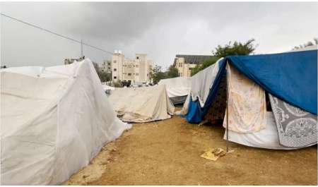 الحكومة الفلسطينية تحذر من تفشي أمراض خطيرة بين النازحين في غزة