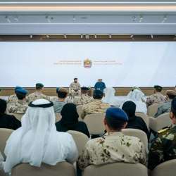 عبدالله بن زايد يشيد بكلية الدفاع الوطني في حماية مصالح الدولة وصون مكتسباتها