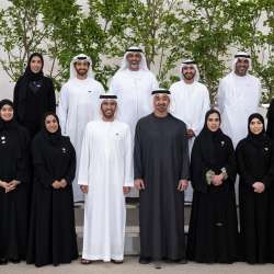 رئيس الدولة والفائزين بجائزة نافس