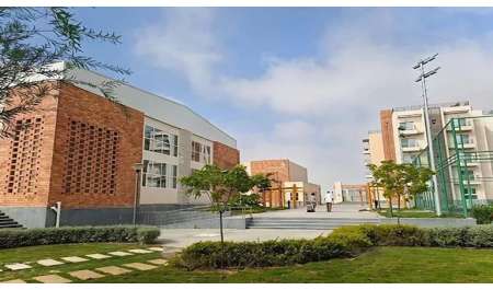 بعدما افتتحها السيسي وماكرون.. كل ما تريد معرفته عن جامعة سنجور في مصر