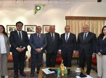 لقاءات وزير الخارجية المصري