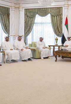هزاع بن زايد يطّلع على مستجدات مشاريع تطوير البنية التحتية في العين