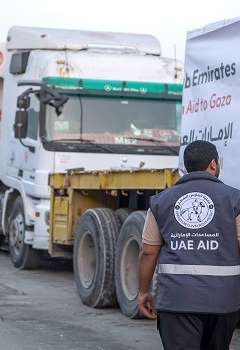 قوافل مساعدات إنسانية إماراتية
