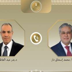 الدكتور بدر عبد العاطي و محمد إسحاق دار