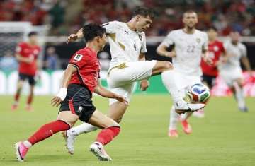 الانضباط التكتيكي يحسم مواجهتي الافتتاح في كأس العالم