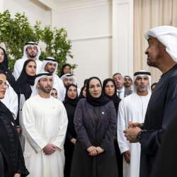 رئيس الدولة يلتقي وقد 