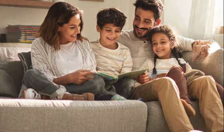 أسرة واعية إجازة آمنة.. 10 خطوات لحماية الأبناء من المخدرات والإدمان الرقمي
