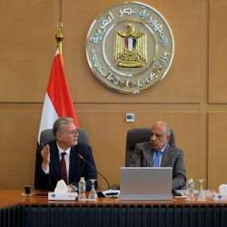 وزيرا الكهرباء والبترول