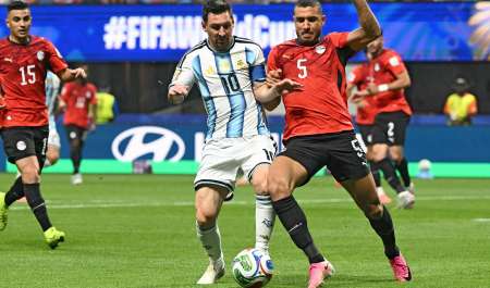 بعد إقصاء مصر.. الأرجنتين إلى ربع النهائي في انتظار سويسرا وكولومبيا