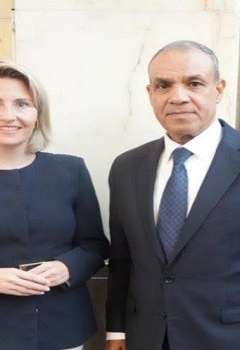 الوزير بدر عبد العاطي وسوزان راب