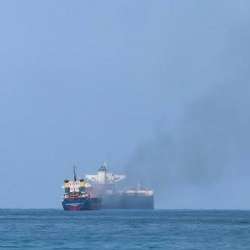 استهداف سفينة سعودية بالبحر الأحمر