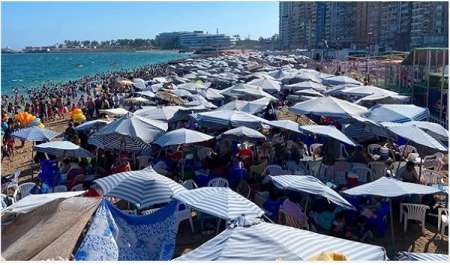 شواطئ الإسكندرية تستقبل 2.3 مليون مصطاف خلال يومي الخميس والجمعة