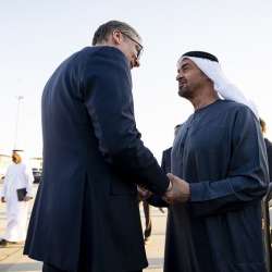 رئيس الإماراتي ونظيره الصربي