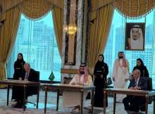 توقيع اتفاقية الدفاع المشترك