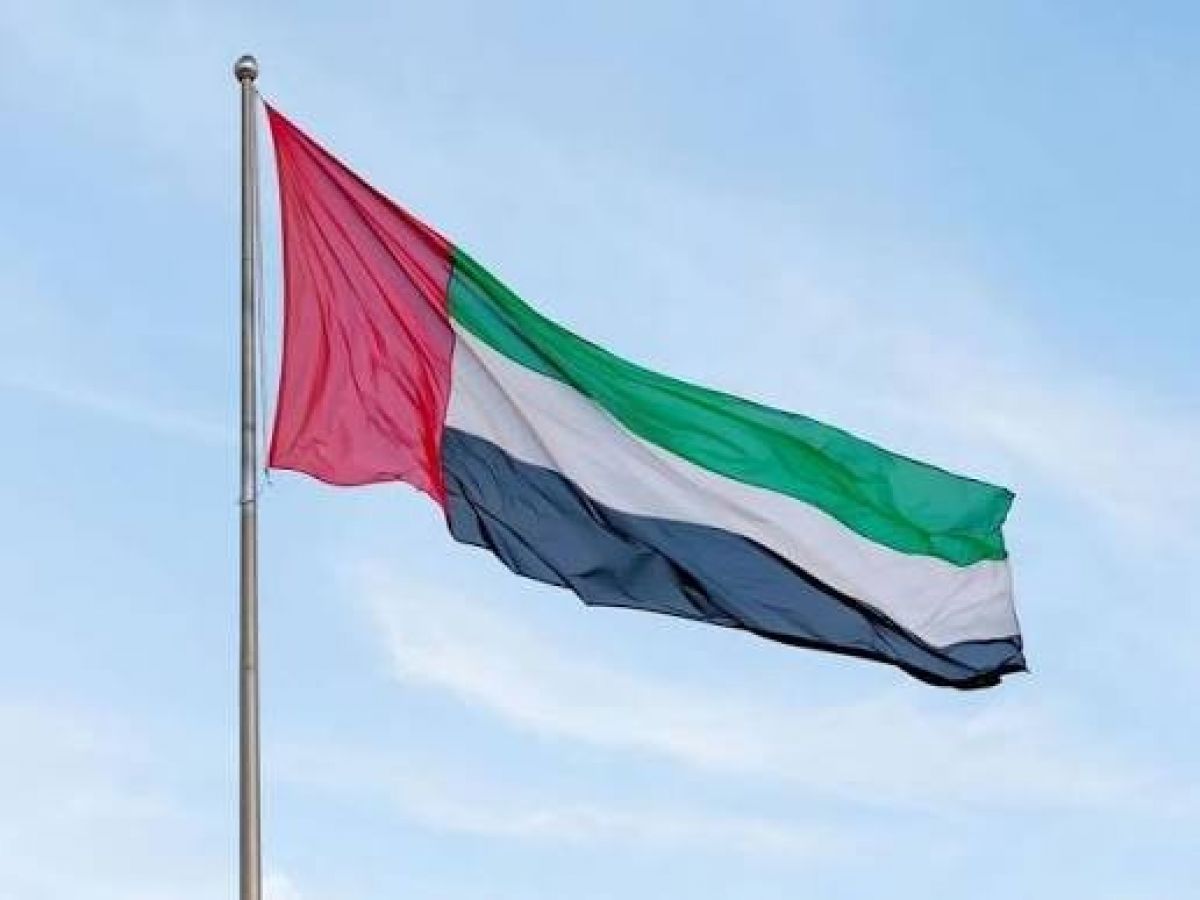 علم الإمارات