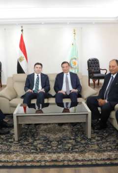 لقاء وزير الزراعة المصري والوفد التركي