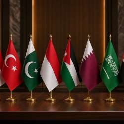 الدول ال8