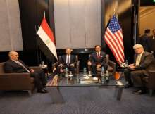 المسؤول الأمريكي ووزير النقل المصري