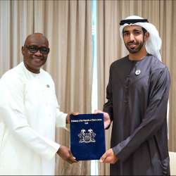 الشيخ شخبوط ورئيس سيراليون