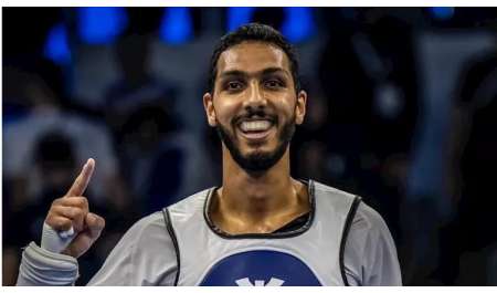 سيف عيسى يتوج بذهبية الجائزة الكبرى للتايكوندو في كوريا الجنوبية