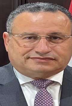 الدكتور عبدالعزيز قنصوة وزير التعليم العالي والبحث العلمي