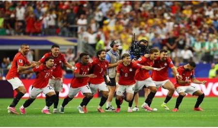 بعد محمد صلاح.. لاعب مصري جديد خارج سفرية جنوب السودان بسبب أرضية الملعب