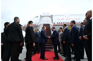 السيسي ورئيس وزراء ماليزيا