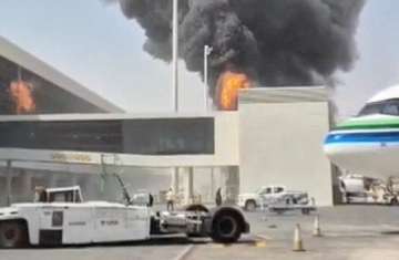 هجوم جديد على مطار الملك خالد بالرياض