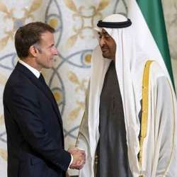 محمد بن زايد وماكرون