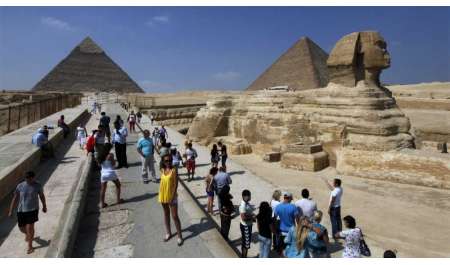 مصر تستقبل أكثر من 15 مليون سائح في 2026.. و20 مليوناً مستهدف بنهاية العام