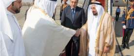 حاكم الشارقة يصل مصر  