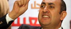 خالد على
