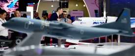 مشاركة متميزة للطائرات الصينية في معرض دبي