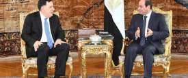 الرئيس المصري عبد الفتاح السيسي ورئيس المجلس الرئاسي الليبي فايز السراج